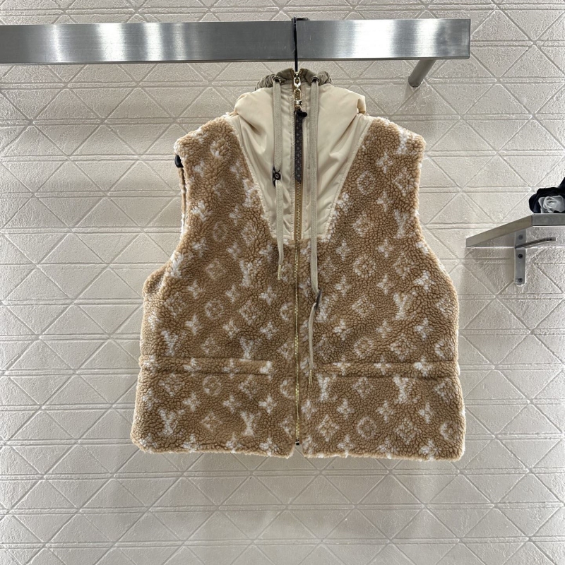 l0vis Vvtt0n outwear